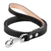 Laisse en cuir CoLLaR doublée en cuir à poignée confort noir 122 cm