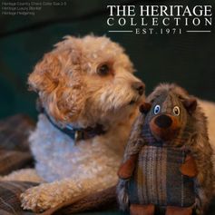 Jouet chien Heritage en tissu à couineur Hérisson ou Lièvre